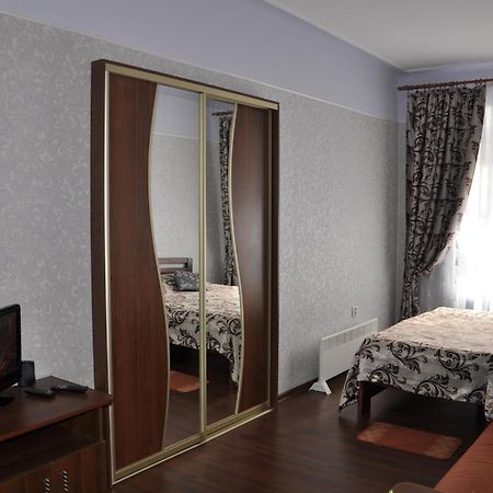 Apartments Near Rynok Square On Staroyevreyska And Fedorova Streets Lviv Bagian luar foto