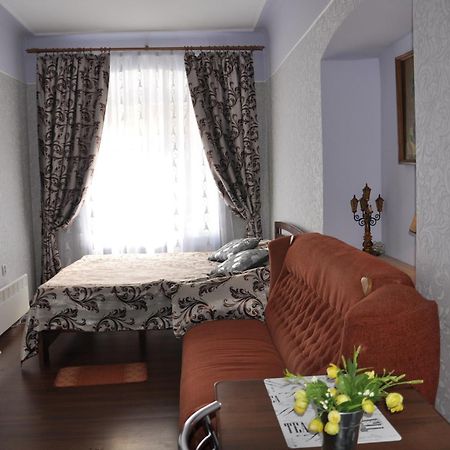 Apartments Near Rynok Square On Staroyevreyska And Fedorova Streets Lviv Bagian luar foto