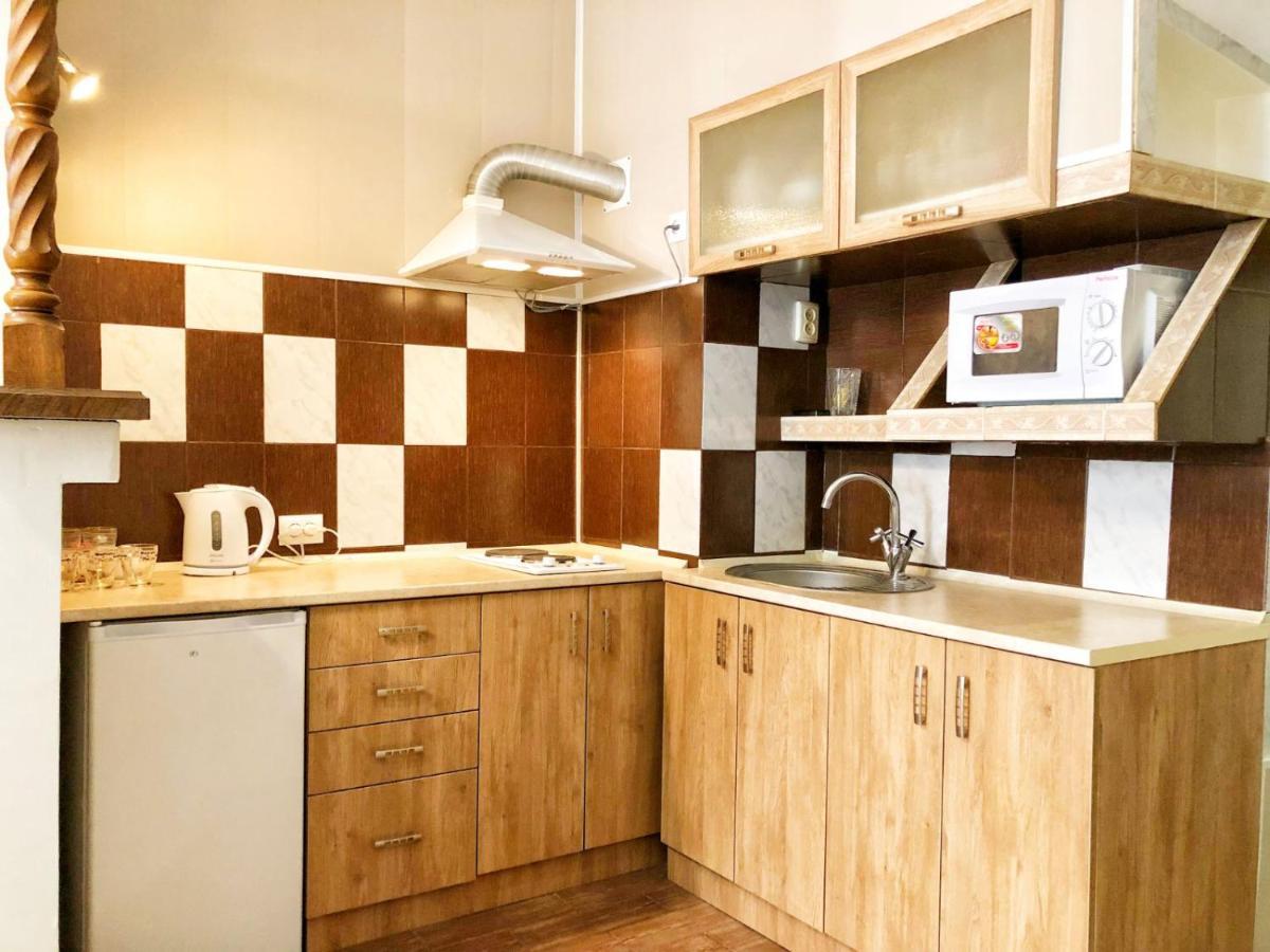 Apartments Near Rynok Square On Staroyevreyska And Fedorova Streets Lviv Bagian luar foto